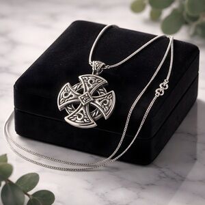 *NEW* Druids Celtic Cross Pewter Pendant Necklace